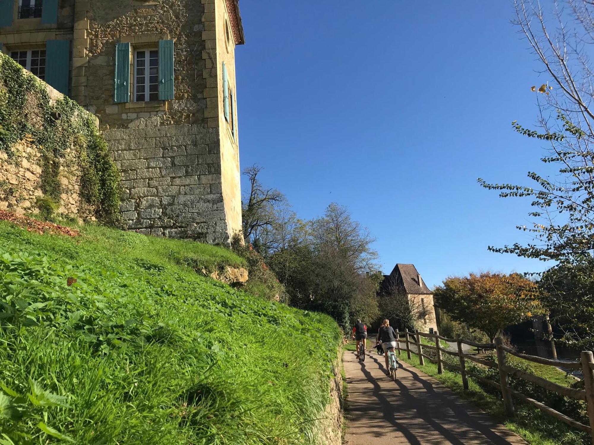 La Rebiere D'Or, B&B Et Gite Mouleydier Exterior foto